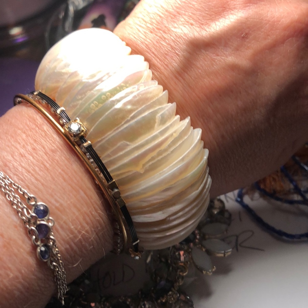 Unique Shell Statement Bracelet - image 3